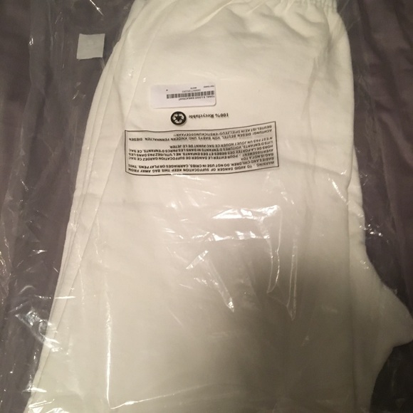 Supreme Sweatpants - Picture 2 of 2