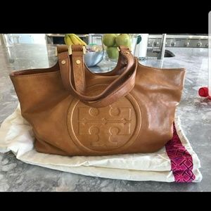 Tory Burch Bombe Authentic Handbag