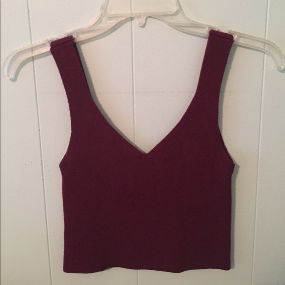 BURGUNDY KNIT CROP TOP TANK - Picture 3 of 3