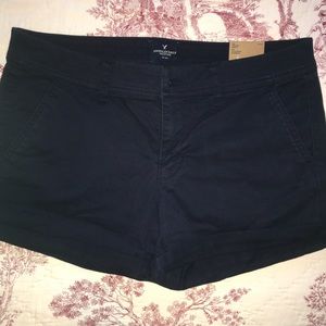 American Eagle navy shorts. NWT