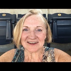 Meet your Posher, Dora