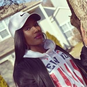 Meet your Posher, Ty