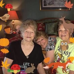 Meet your Posher, Edna