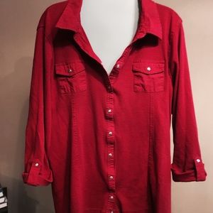 Red Karen Scott xl tshirt