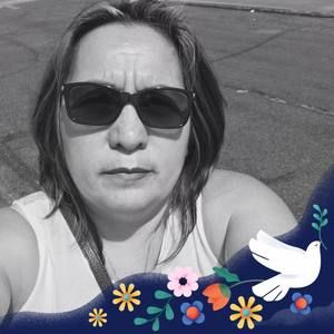 Meet your Posher, Claudia