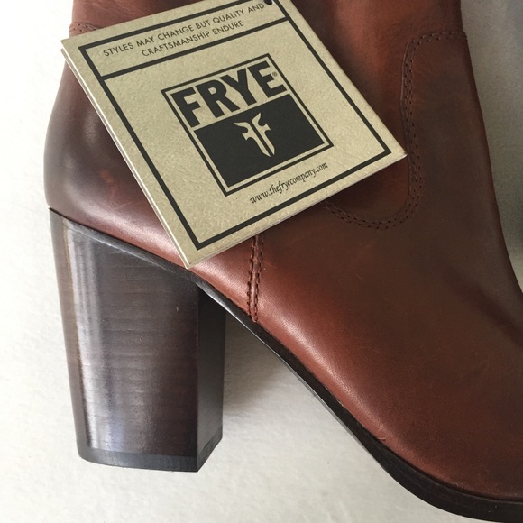 Frye "Myra" Boot - Picture 2 of 7