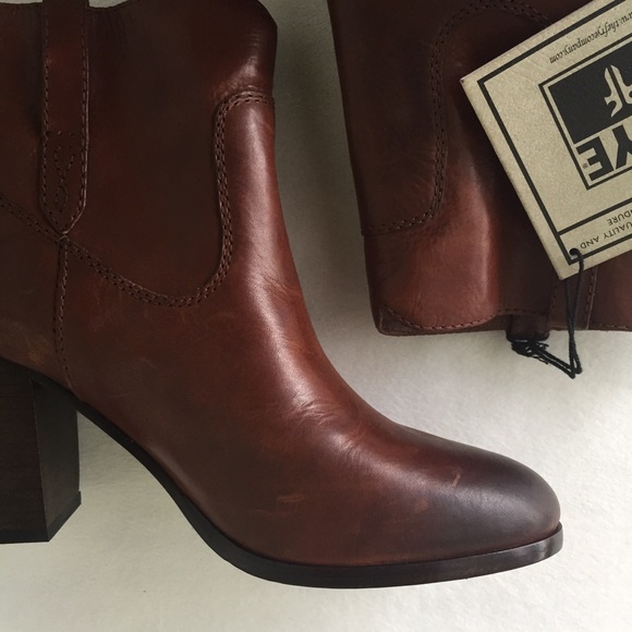 Frye "Myra" Boot - Picture 3 of 7