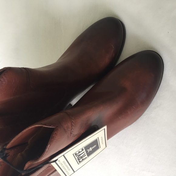 Frye "Myra" Boot - Picture 4 of 7