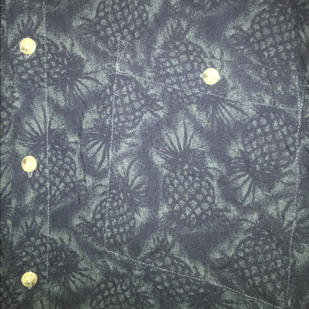 Pineapple Button up - Picture 3 of 3