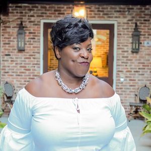 Meet your Posher, Alfreda