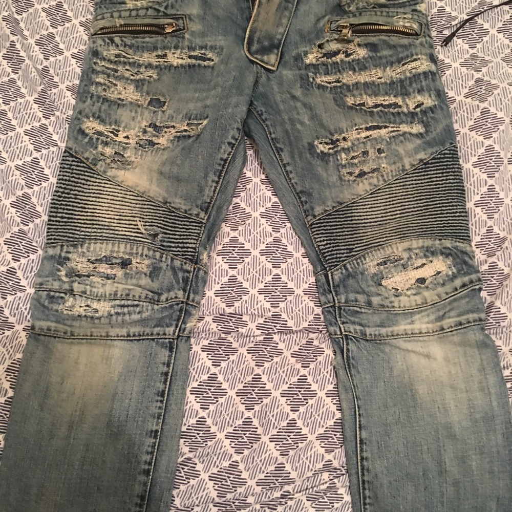 Pierre Balmain - Picture 3 of 4