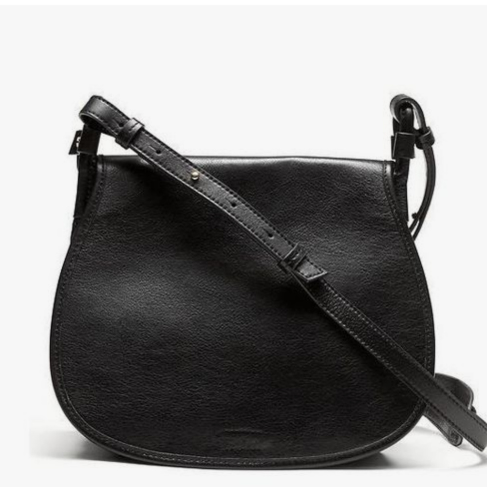 Banana Republic black saddle bag