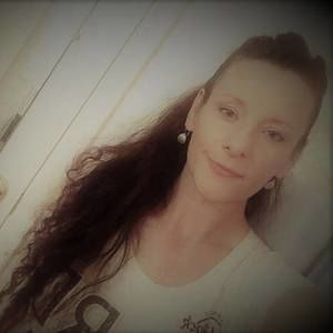 Meet your Posher, Alena