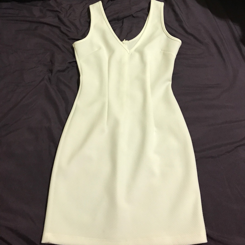 Arden B. XS white bodycon dress
