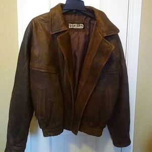 Men's leather bomber jacket