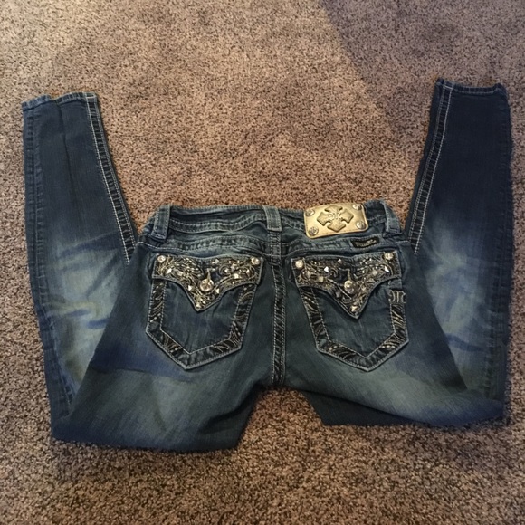 Miss Me Skinny Jeans - Picture 1 of 4