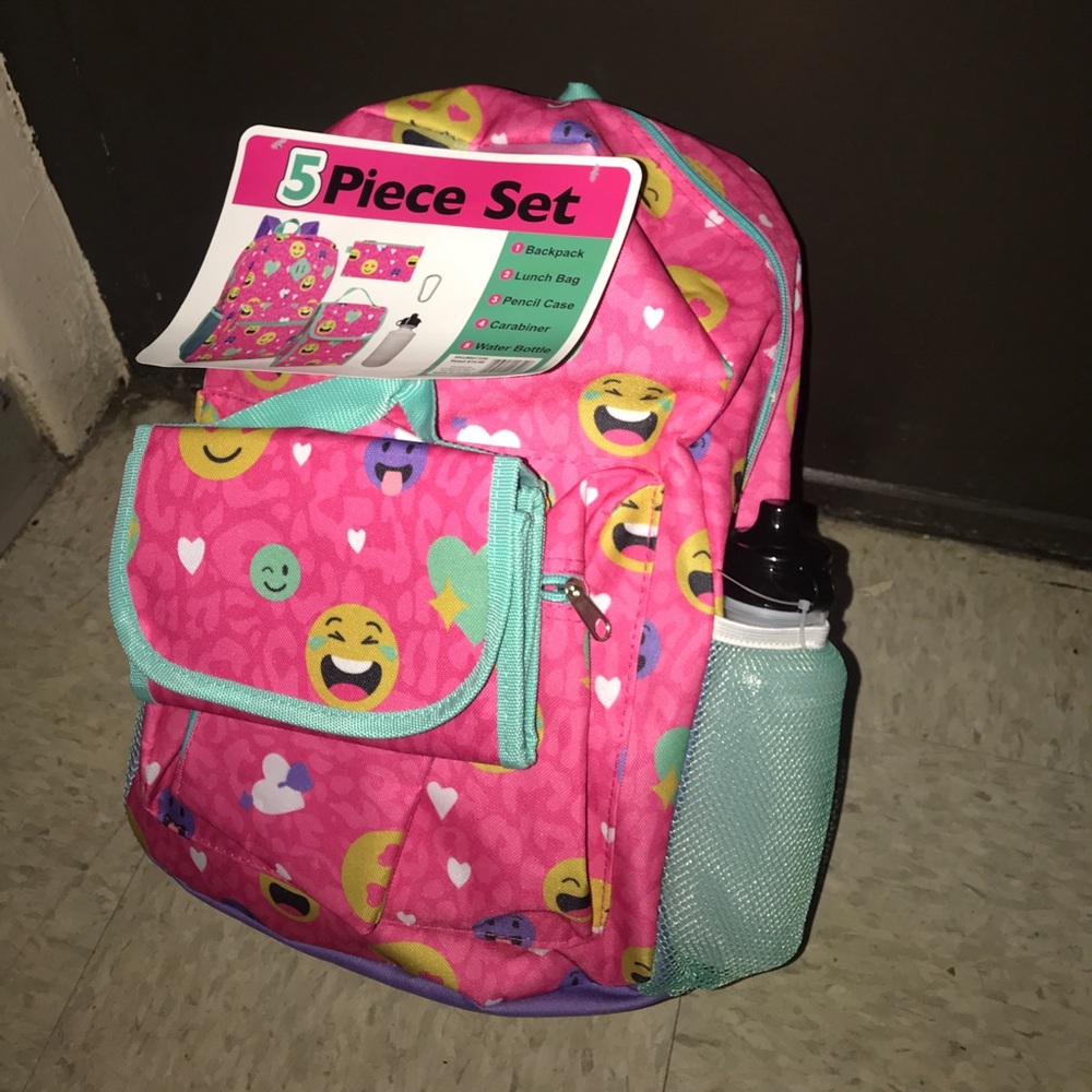 Backpack🎒new - Picture 2 of 2