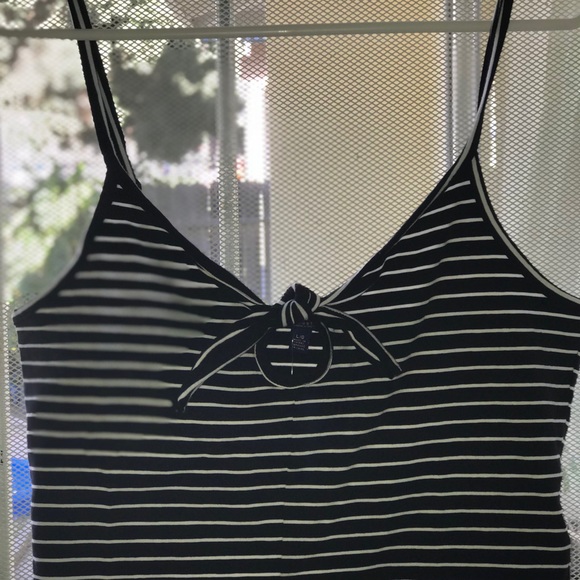 Strip black and white . NEW shirt - Picture 3 of 5