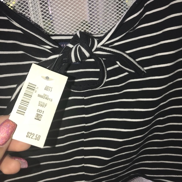 Strip black and white . NEW shirt - Picture 5 of 5