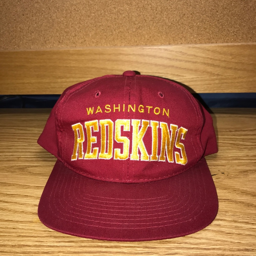 Vintage, Washington Redskins starter hat.