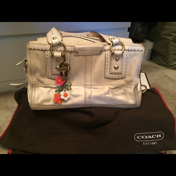 Coach Large Handbag - Picture 2 of 7