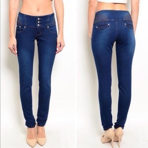 Rhinestone Button Skinny Jeans