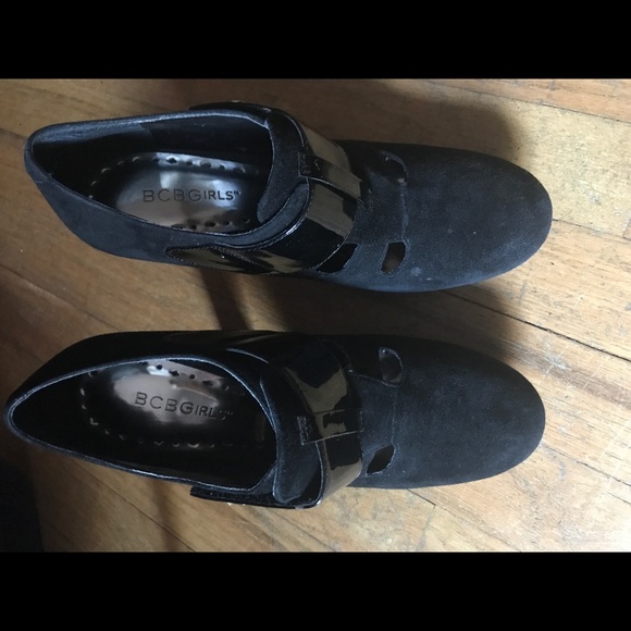 BCBG Suede Platform Pumps - Picture 3 of 6