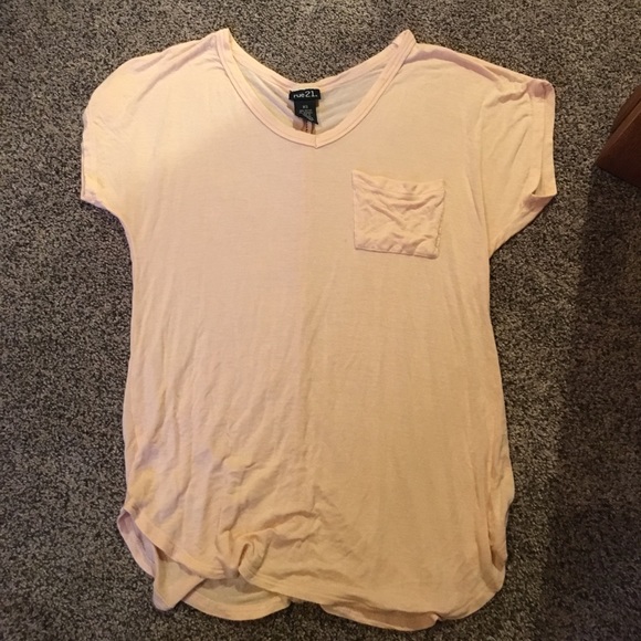 Soft light pink T-shirt from rue 21. - Picture 1 of 2