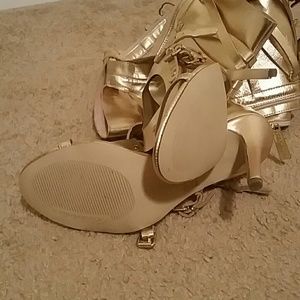 Breckelles Shoes - *PRICE DROP* NWOB Breckelles Gold Thigh Hi Sandals Breckelles Shoes - *PRICE DROP* NWOB Breckelles Gold Thigh Hi Sandals
