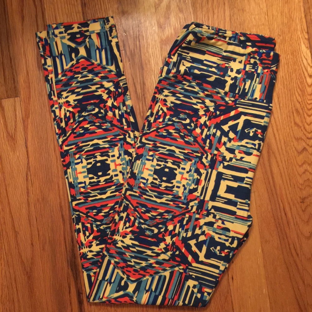 LuLaRoe colorful leggings OS