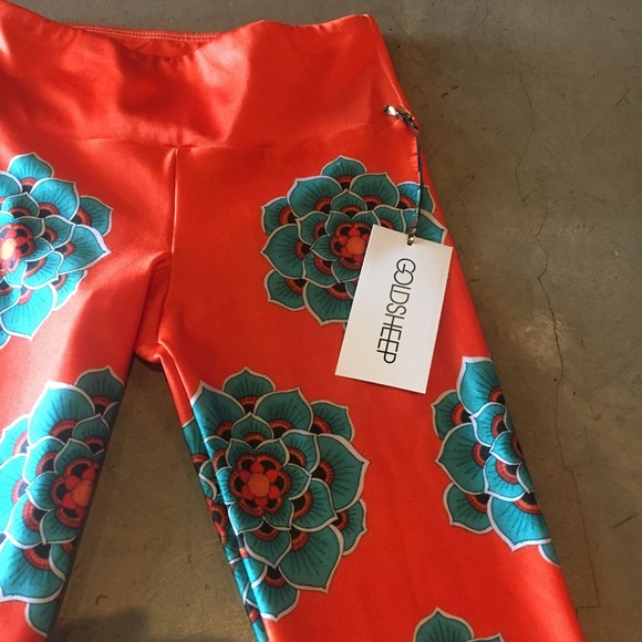 NWT goldsheep leggings orange/teal flower print - Picture 2 of 3