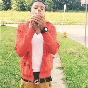 Meet your Posher, Stephen