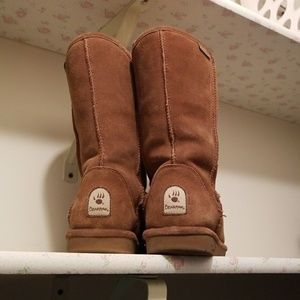 Tall bear paw boots