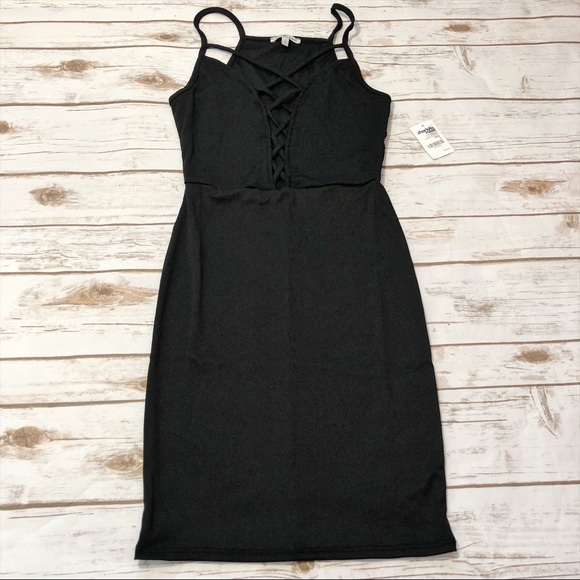 🔥 Strappy Black bodycon dress - Picture 3 of 3