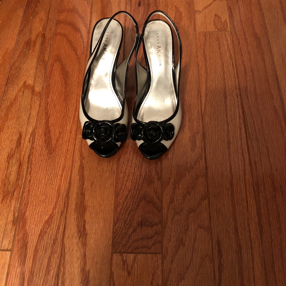 White and Black open toe