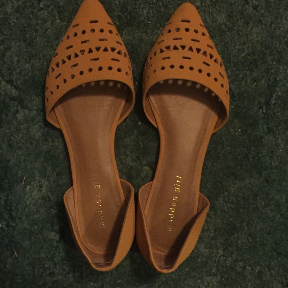 Madden Girl Mustard Flats