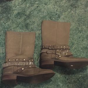 Gray boots with buckles and studs