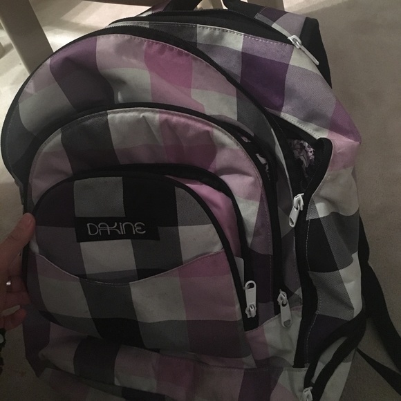 Dakine Backpack - Picture 3 of 3