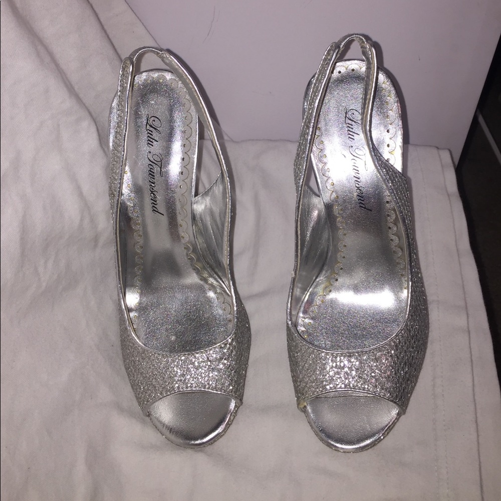 Silver Heels.