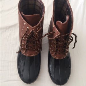 Duck Boots - Black and Brown