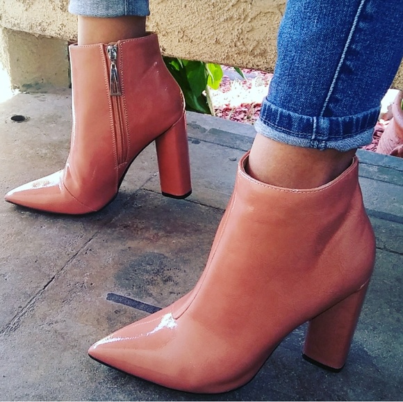 LAST PAIR!!//The Millie// Mauve ankle bootie - Picture 5 of 6