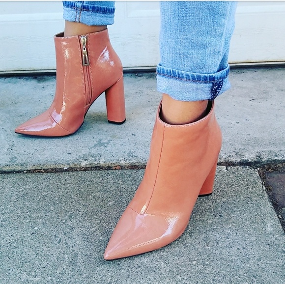 LAST PAIR!!//The Millie// Mauve ankle bootie - Picture 3 of 6