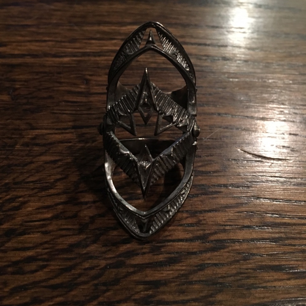 House of Harlow ring