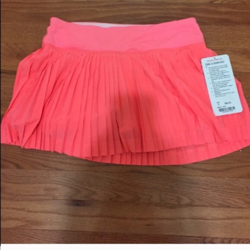 *STILL AVAILABLE*  ❣️PLEAT TO STREET ll SKIRT❣️