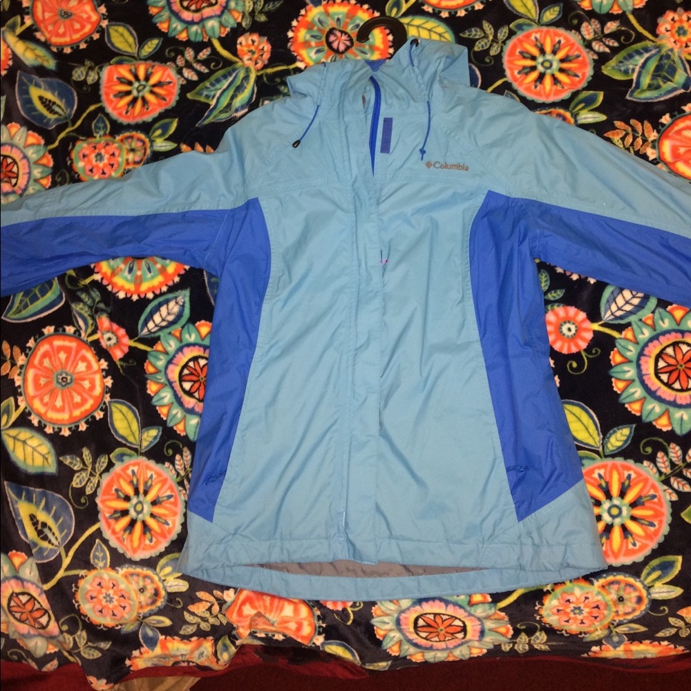 Columbia rain jacket