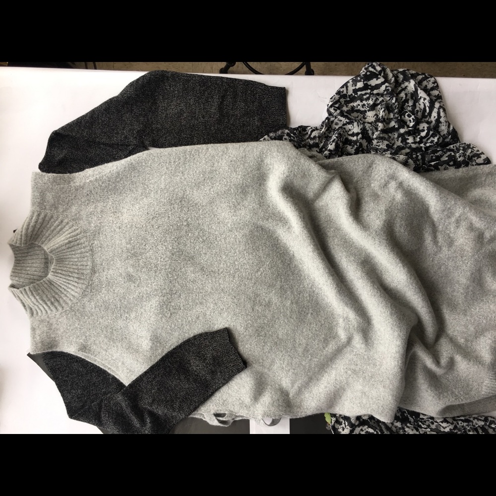 Long Sweater - Picture 3 of 4