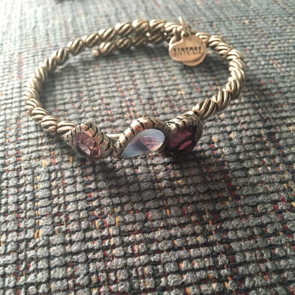 Purple gemstone wrap