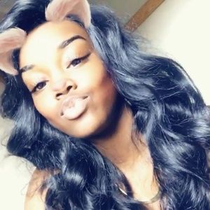 Meet your Posher, Essence