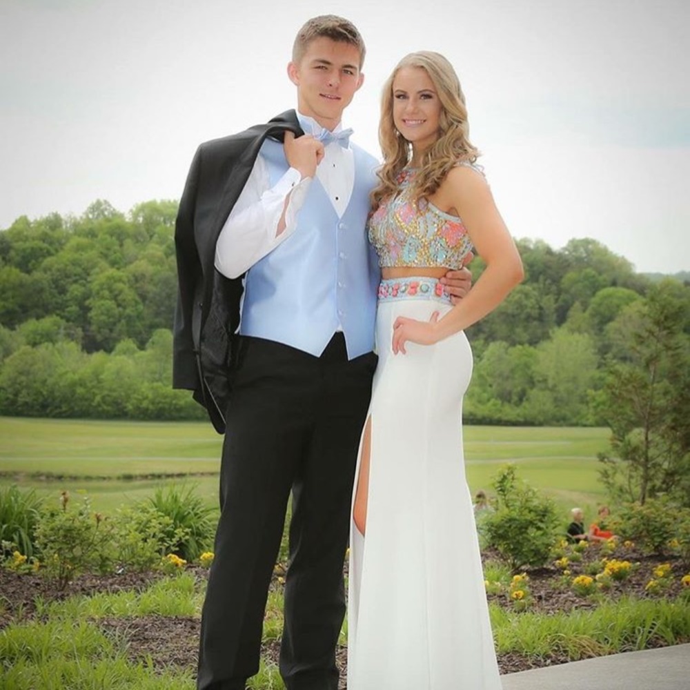 Sherri Hill prom dress