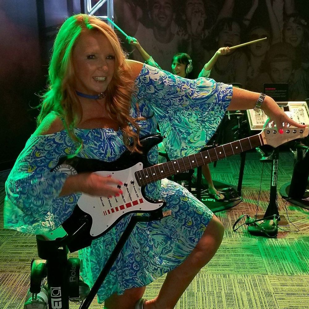 Meet your Posher, Cynthia